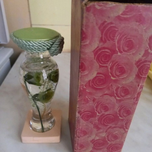 Decorative glass with fabric leaves in water, 18cm height like new