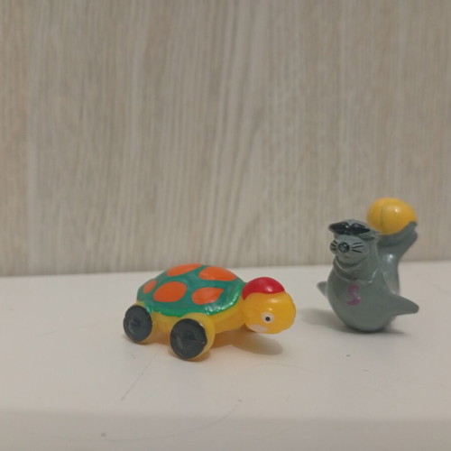 Kinder Surprise Joy Summer Time Sea World Funny Water Animals figures used, set