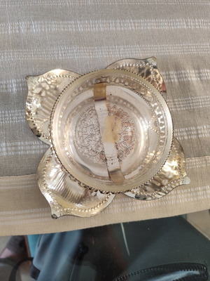 Decorative bowl used