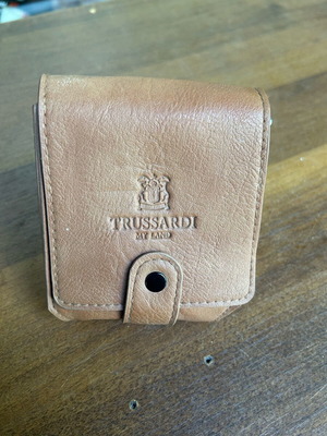 Trussardi leather case for razors