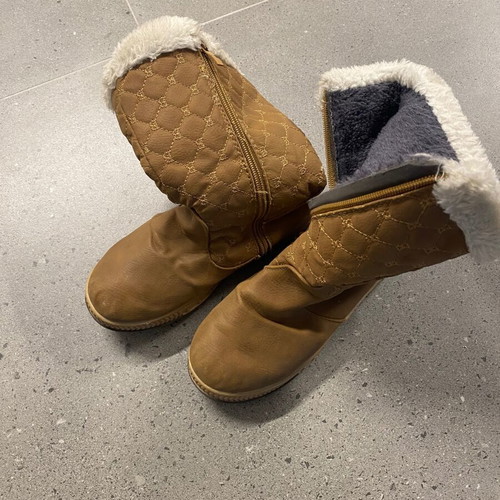 Girls' boots used, brown, size 35, warm