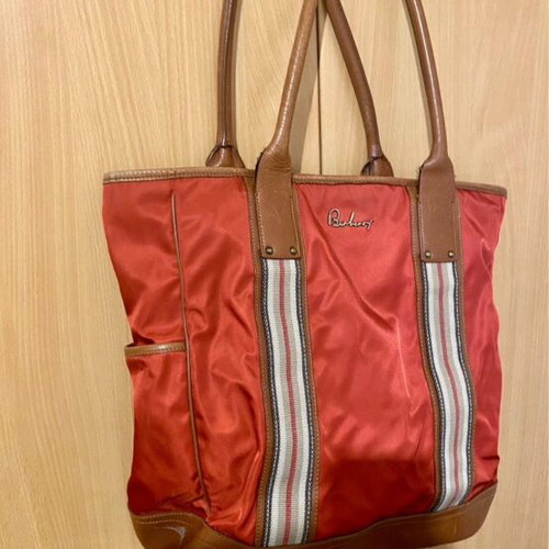 Burberry large bag like new