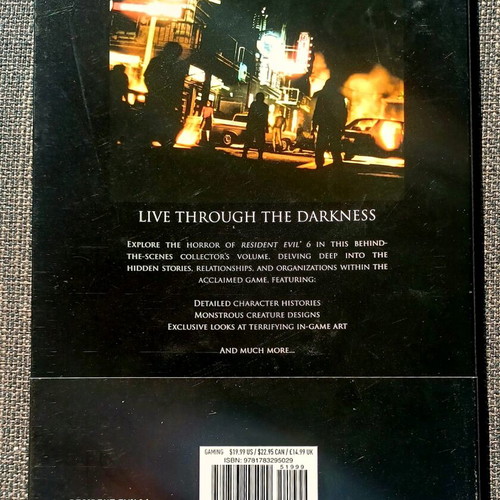 Resident Evil 6 Graphical Guide used, in very good condition