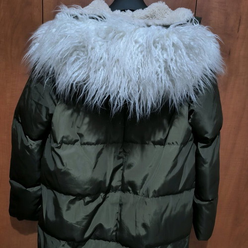 BSB women's jacket green used, medium size with fur on hood