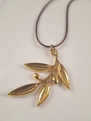 Necklace with metal olive branch and long cord in gold and brown