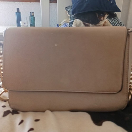 Vintage beige clutch bag used with gold chain details