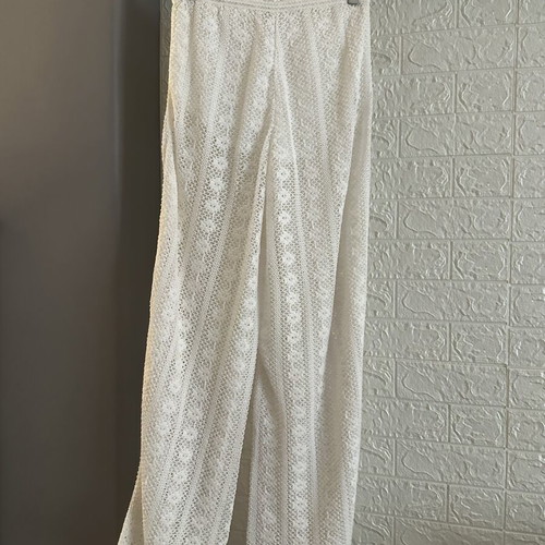 Embroidered pants Bershka new, size S, white