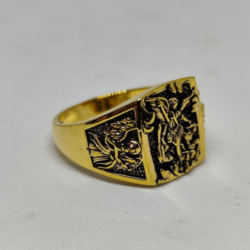Men's Archangel Michael Ring like new, gold plated metal, size 12