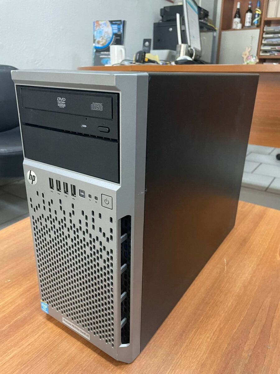 HPE ProLiant ML310e Gen8 v2 server like… - € 265,00 - Vendora.cy