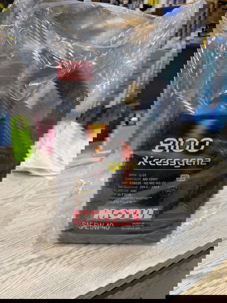 Motul 8100 XCESS gen 2