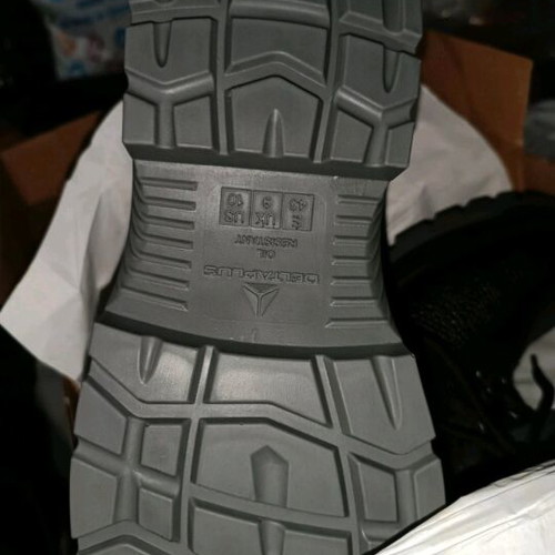 Delta Plus Jumper3 safety boots new with box