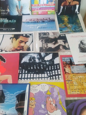 Collectible cards like new, pack of 34 promotional