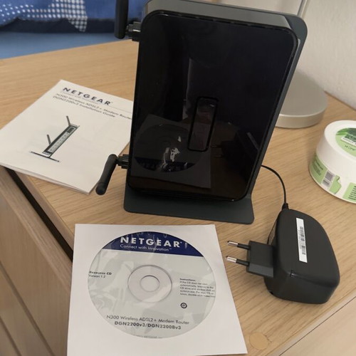 Netgear Wi-Fi Router used with antennas