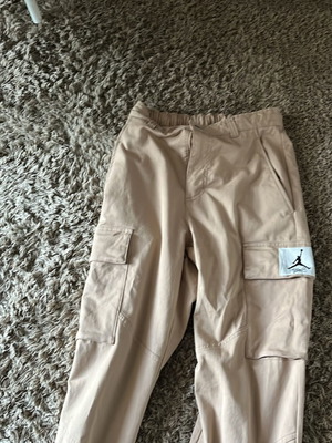 Jordan cargo pants new, size XS