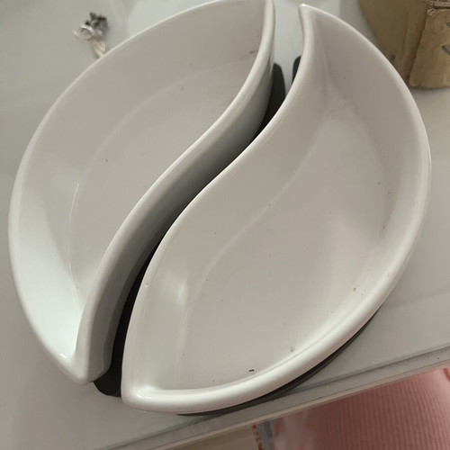 Nut tray with wooden base new