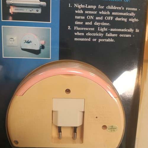 Night Light for Children's Room with Automatic Power Outage Activation