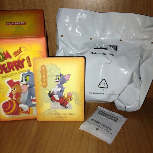 Pop Mart Tom & Jerry Forbidden Compass Fire Extinguisher Assault figure new