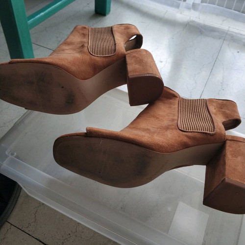 Stradivarius shoes size 39 like new, brown ankle boots