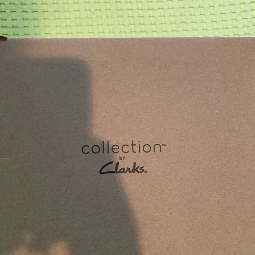 Clarks Jaxen Chelsea boots taupe suede new, size 41