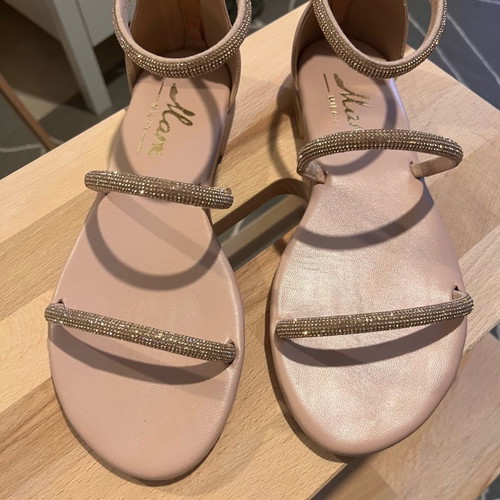 Mark Milan sandals new, beige, size 37