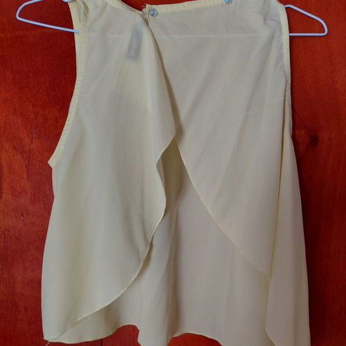 Yellow top with rhinestones like new, size S