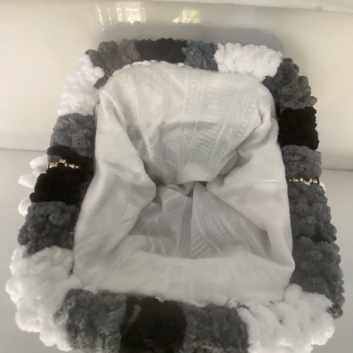 Handmade puffy bag wallet like new, black and gray