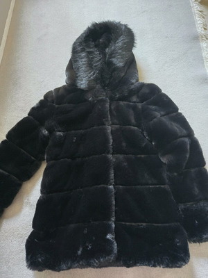 Black fur size S used