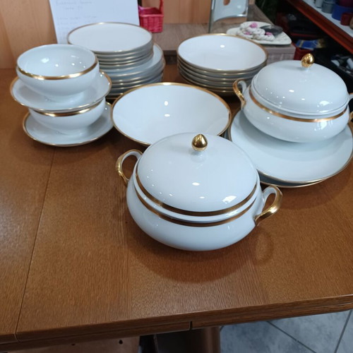 Eschenbach Bavaria porcelain dinnerware set 25 pieces with gold details like new