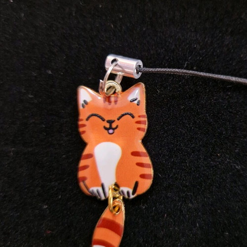 Happy Cat Keychain new with wagging tail