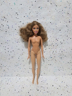 Barbie Erika from Princess and the Pauper Tea Party used with flaws