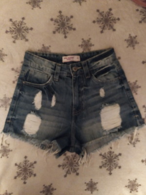 Pink Woman high-waisted denim shorts, size 34, blue