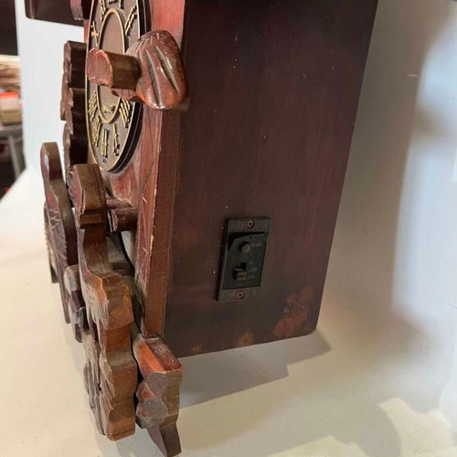 Vintage wooden cuckoo wall clock Quartz 54x42x14