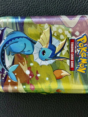 Vaporeon Pokemon tin, empty