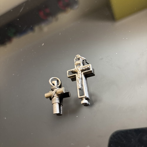 Crosses used, set of 2 pieces, jewelry