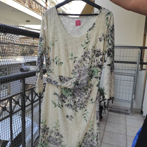 Kyra & Ko midi dress with floral pattern and lace, size L