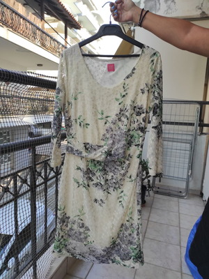 Kyra & Ko midi dress with floral pattern and lace, size L