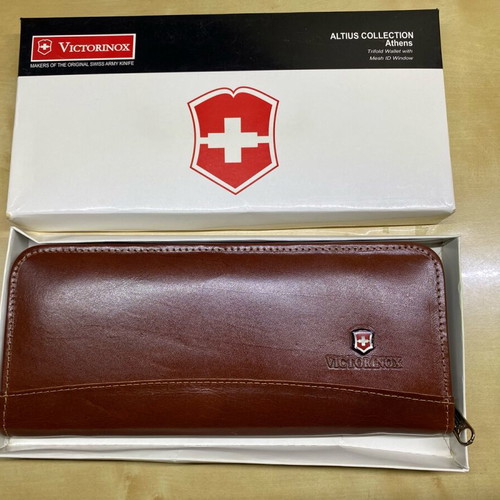 Victorinox leather wallet women's new