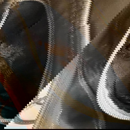 Fendi винтидж чанта тип кросбоди с класически 80-те мотиви употребявана, сива и бежова