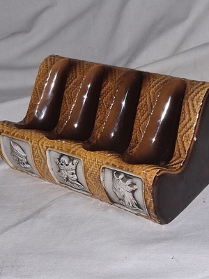 Vintage Majolica Four-Pipe Stand with King and Queen Reliefs
