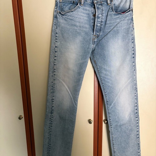 Levi’s 501 W30 L32 black label like new