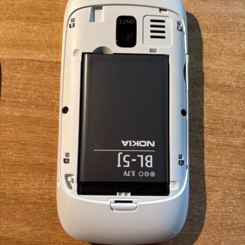 Nokia Asha 302 silver new, rare and collectible mobile phone