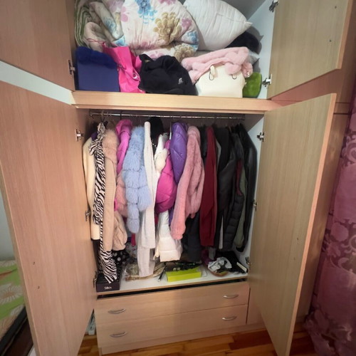 Bedroom wardrobe like new, dimensions 2.42m height x 1.70m width x 0.57m depth
