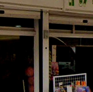 Mini market