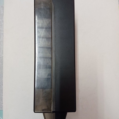 Hard cassette case used with 9 cassettes and one empty slot