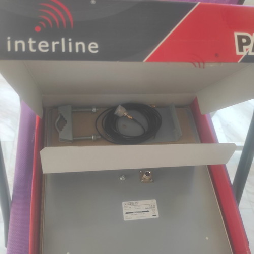 Interline PANEL 17 Directional Wi-Fi Antenna like new 2.4 GHz