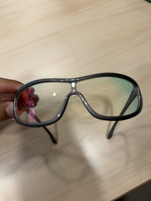 Arnette sunglasses like new, gray with minor lens wear
