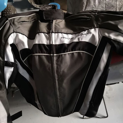 Frank Thomas motorcycle jacket like new, small size