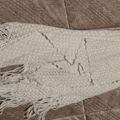 Scarf old embroidery from the 1950s like new, beige