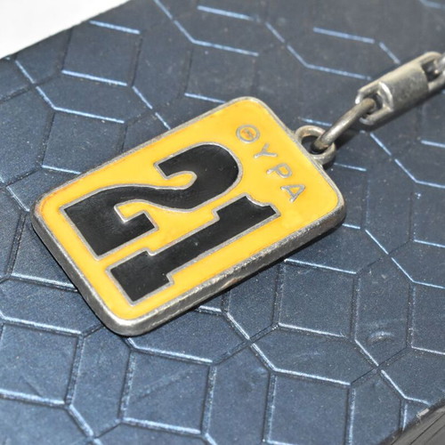 Vintage Thira 21 AEK keychain used, metal