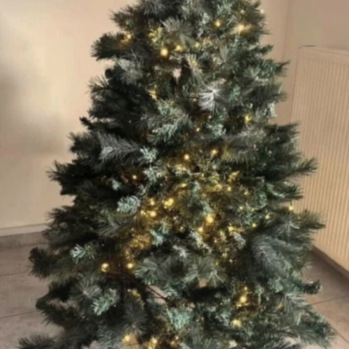 Christmas tree 150cm like new without decorations